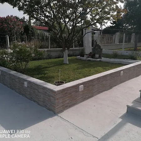 Anastasia 1ος όροφος εξοχικής παραθαλάσσιας κατοικίας χαλκιδικής Feriehus Néa Irákleia