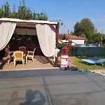 Anastasia 1ος όροφος εξοχικής παραθαλάσσιας κατοικίας χαλκιδικής * ניאה אירקליה