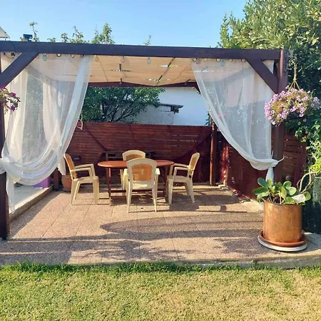 Anastasia: Beachfront Ground Floor Holiday In Nea Herakleia, Chalkidiki Holiday home *