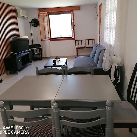 Anastasia: Beachfront Ground Floor Holiday In Nea Herakleia, Chalkidiki Holiday home Nea Iraklia