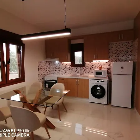 Σπίτι διακοπών Anastasia 1ος όροφος εξοχικής παραθαλάσσιας κατοικίας χαλκιδικής *